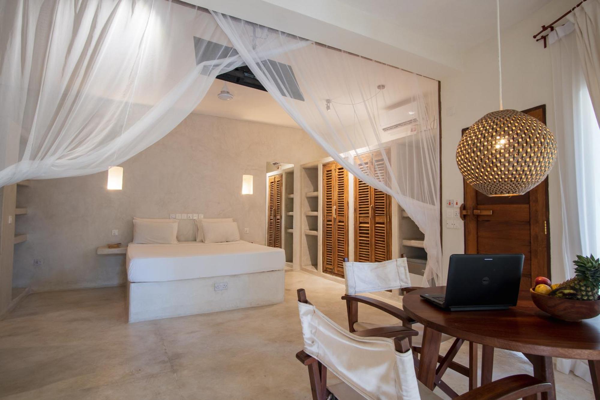 Hotel Palm Garden Eco Boutique No Kids Under 12